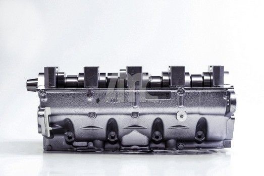 Головка блока цилиндров 908916 AMC