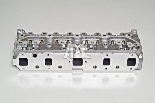 Головка блока цилиндров 908002 AMC