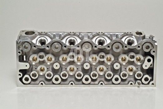 Головка блока цилиндров 908534 AMC