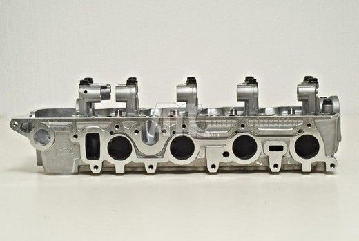 Головка блока цилиндров 910076 AMC