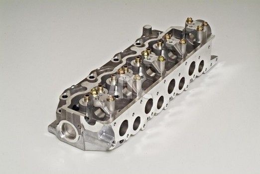 Головка блока цилиндров 908511 AMC