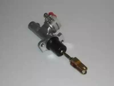 Цилиндр сцепления главный QN901 AISIN