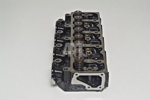 Головка блока цилиндров 909119 AMC