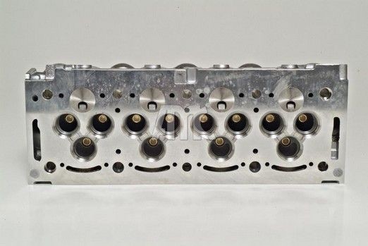 Головка блока цилиндров 908534 AMC